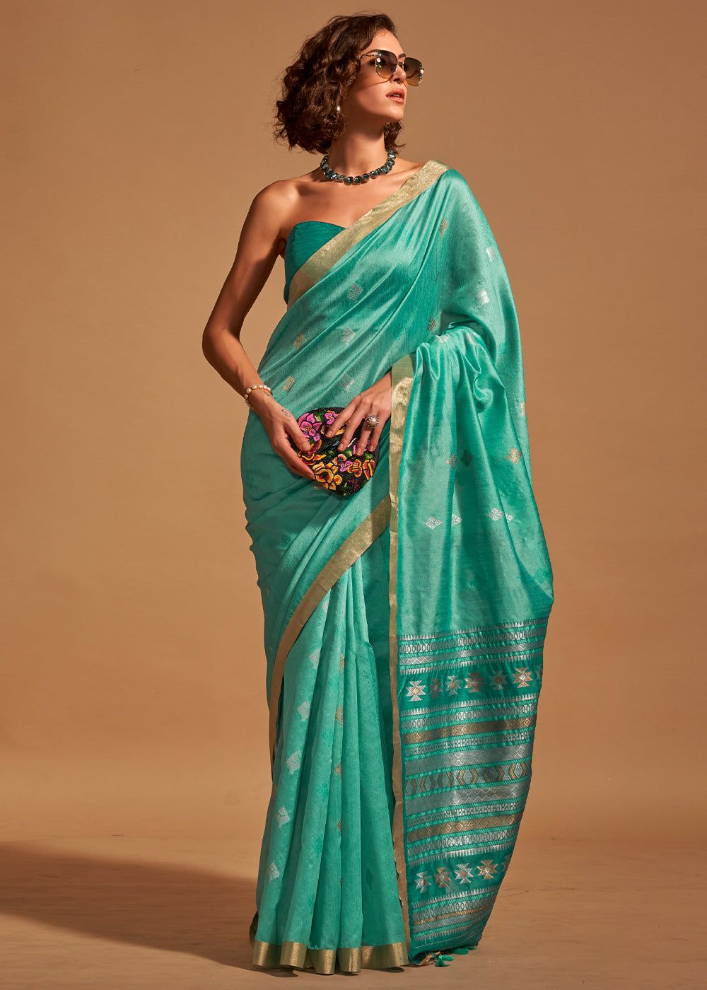 Green Ethnic Motifs Woven Design Zari Banarasi Saree