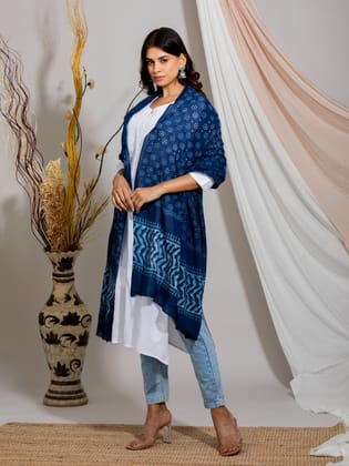 Indigo Ditsy Floral Block Print Dupatta