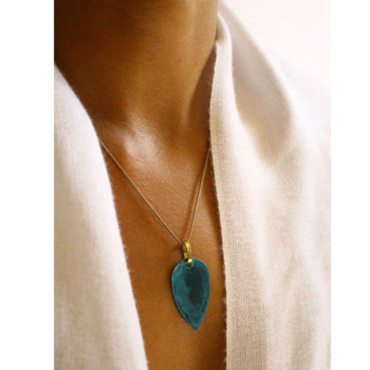 Particle Pendant Chain