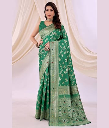Vkaran Silk Woven Paithani Sarees With Unstitched Blouse Piece ( Lime Green )