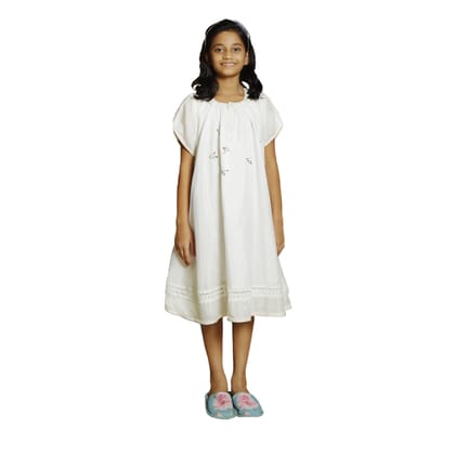 DE CHEVALERiE en Rouge - Ashter Rose Nightdress- White  4- 5 Years
