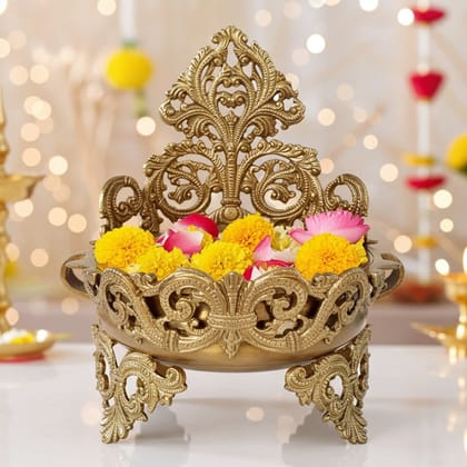 Brass Decorative Flower Urli - Handcrafted Urli Bowl, Diameter : 9 Inch (BSMAS1148 A)