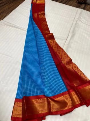 Handwoven Cotton Gadwal Saree