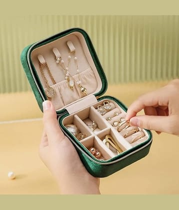 Travel Jewellery Organizer Box with Multiple Compartments