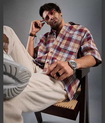 Chimpaaanzee Cotton Blend Oversized Fit Checks Half Sleeves Men's Casual Shirt - Maroon ( Pack of 1 )