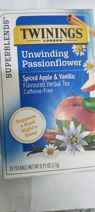 Twinings Spiced apple & vanilla Flavoured herbal tea Caffeine-free 