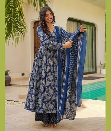 kedar fab Women Rayon Printed Anarkali Kurti With Palazzo ( Blue )