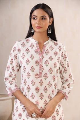 Rozana Gauhar Cotton Kurta-M / Pink / Pink