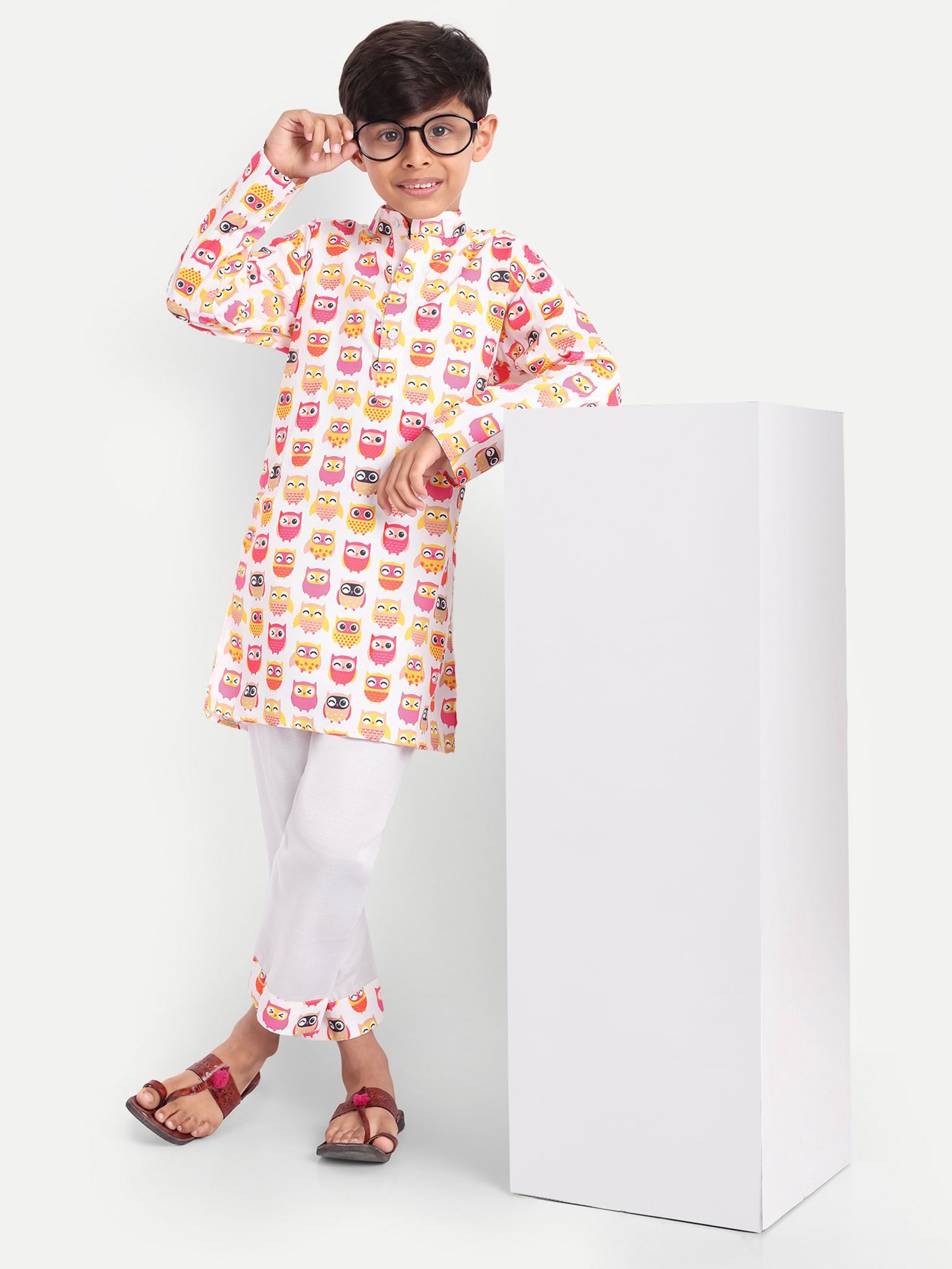 Kurta Pyjama Set _ Multicolor