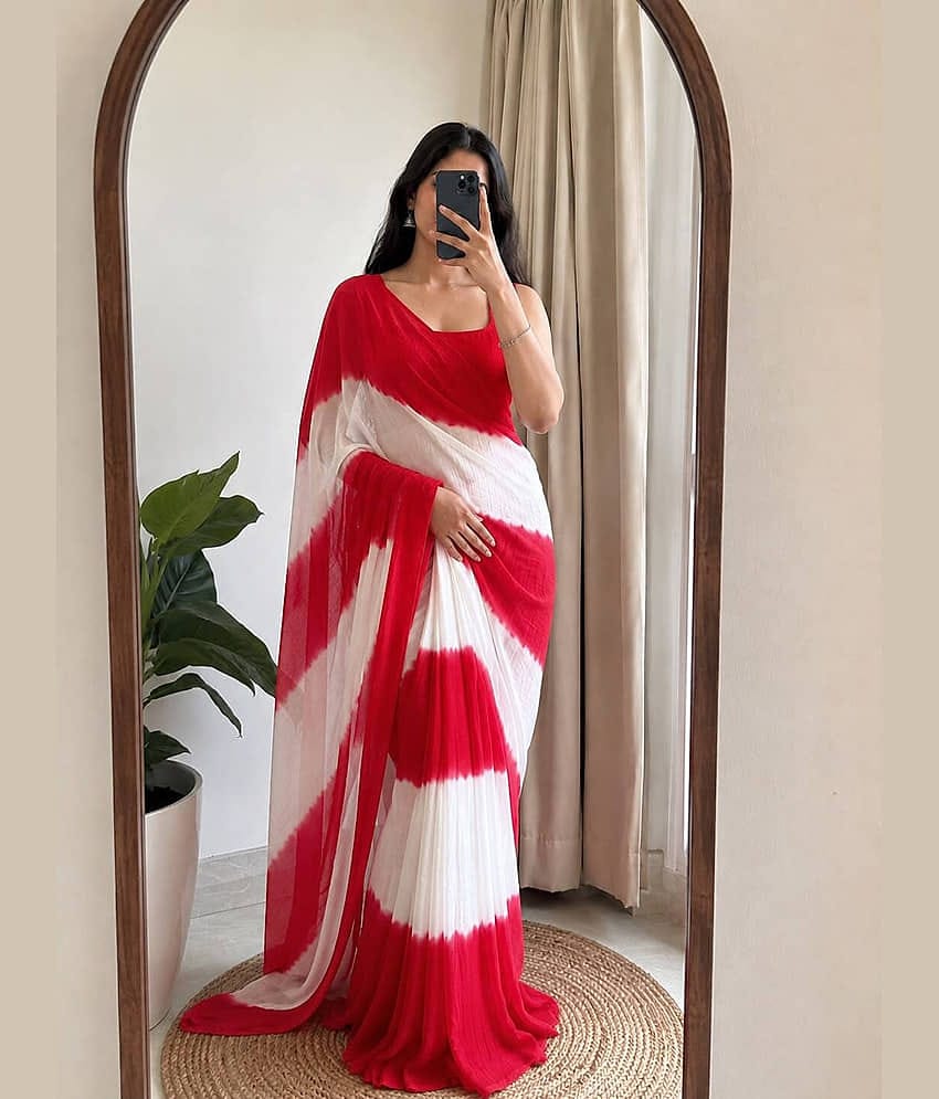 KV Fashion Chiffon Striped Leheriya Saree With Unstitched Blouse Piece ( Red )