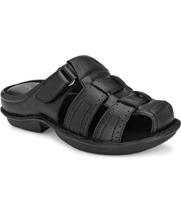 softio Black Flip Flops