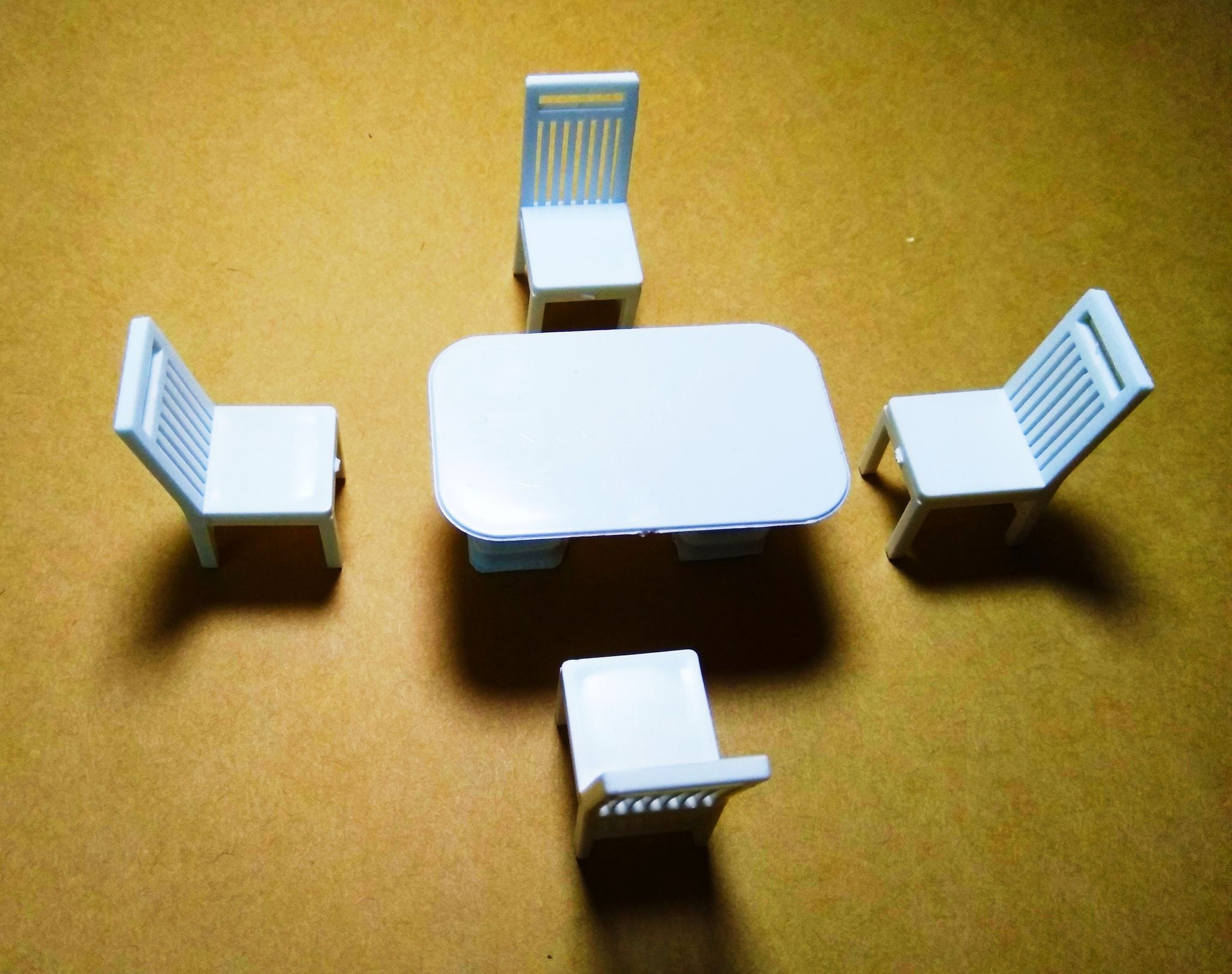 Miniature Dinning Table Set