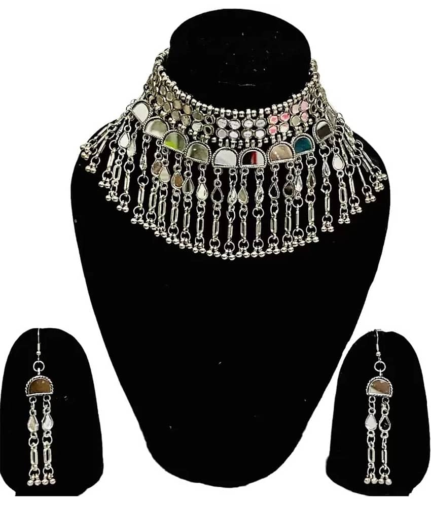 Samridhi DC Silver Alloy Necklace Set ( Pack of 1 )