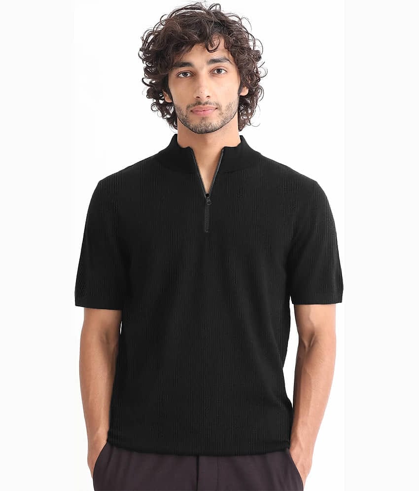 Leotude Men Cotton Blend Regular Fit Solid T-Shirt ( Black )