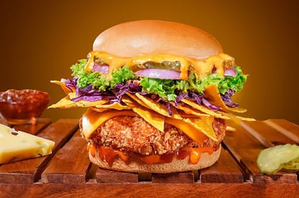 Nachoburg Cheese Veg Burger