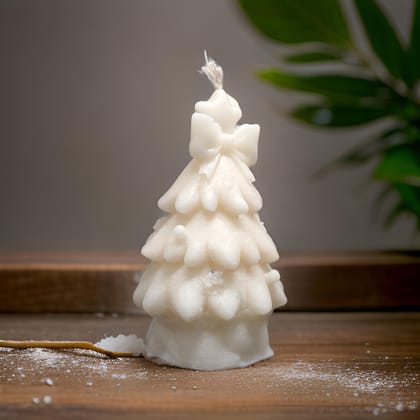 SS enterprise Christmas Scented Wax Candle | Xmas Candle | Santa, Gift & Tree | Organic Soy Wax Piller Candle for Decor | Smoke-Free Candle | Xmas Decoration Accessories