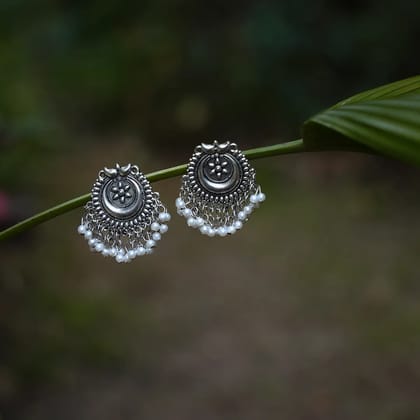 Silver Oxidized White Bead Chandbalis