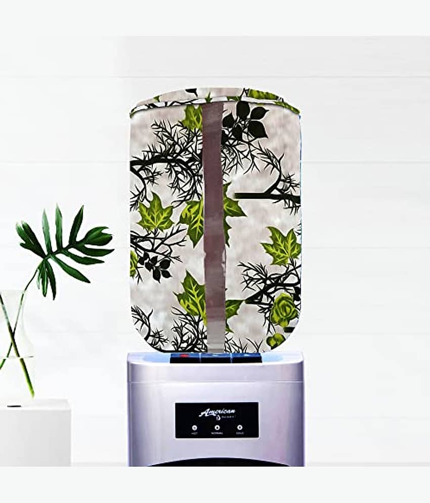 E-Retailer Single Polyester Green Water Bottle Cover