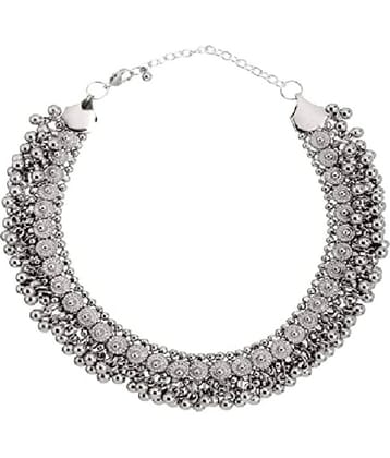 PUJVI - Silver Brass Necklace ( Pack of 1 )