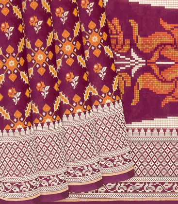 Magenta Handloom Banarasi Silk Saree With Meena Floral Motifs-Magenta-Magenta