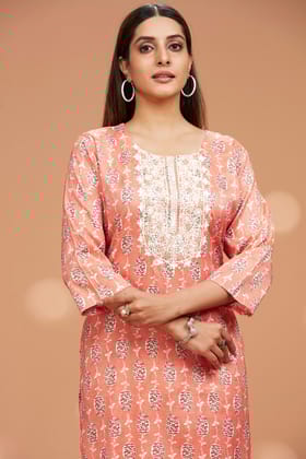 Two-piece Rayon Printed Kurti Set-Peach / XL