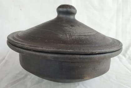 TERRACOTTA KADAYI BLACK