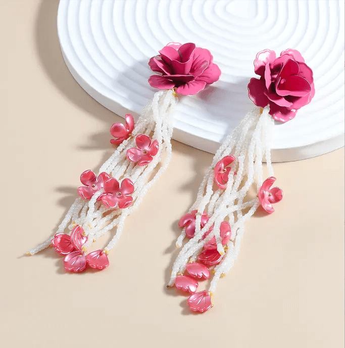 Rosette Tassel Chandeliers-White