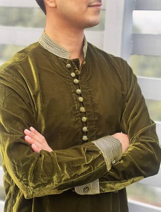 Olive Green Embroidered Velvet Kurta-XXS / Olive