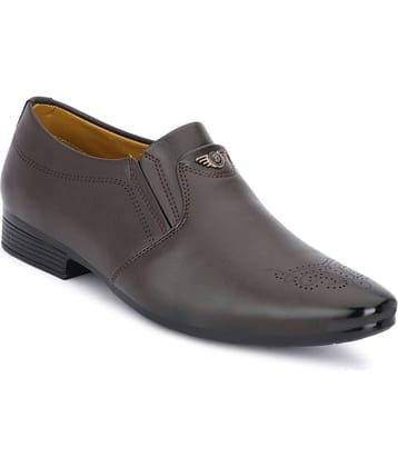 MARKRANGE Slip On Artificial Leather Brown Formal Shoes