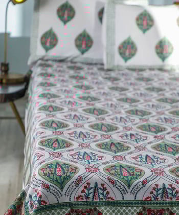 White green sanganeri block printed cotton double bed bedsheet