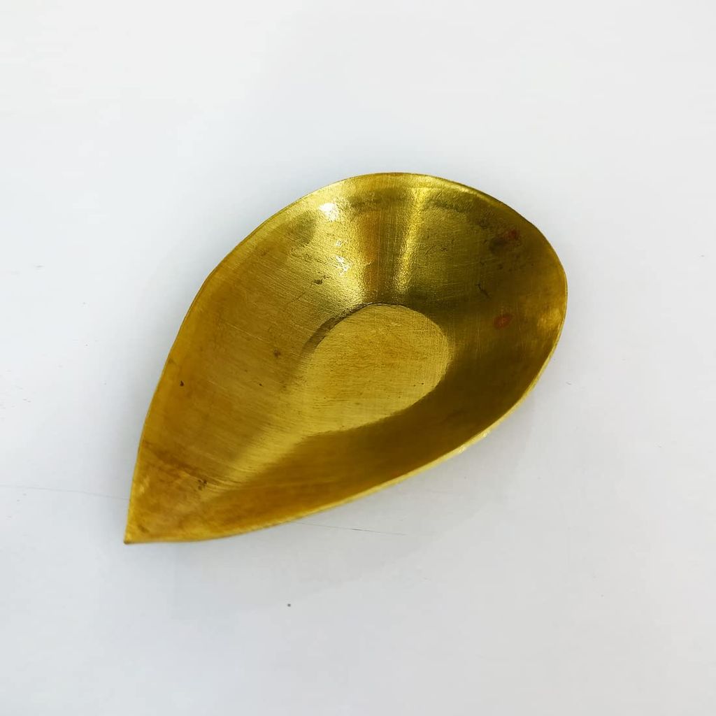 MAYAPURI 3-inch Handmade Brass Diya/Deepak for Daily Puja, Pital Pradip (Pack of 2) - Pooja Needs | Buy online on ZillyBuy