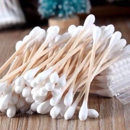 Eco-Friendly Bamboo Cotton Swabs with Wooden Handles (Pack of 20)