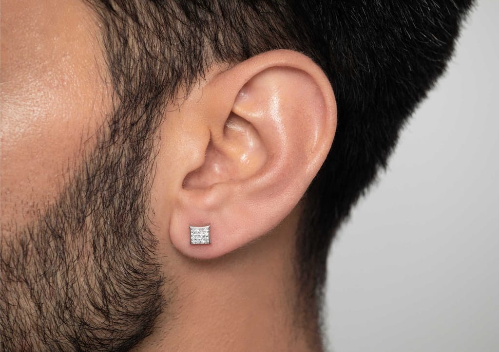Radiant Kite Shaped Ear Stud For Men (1 Pc Only)