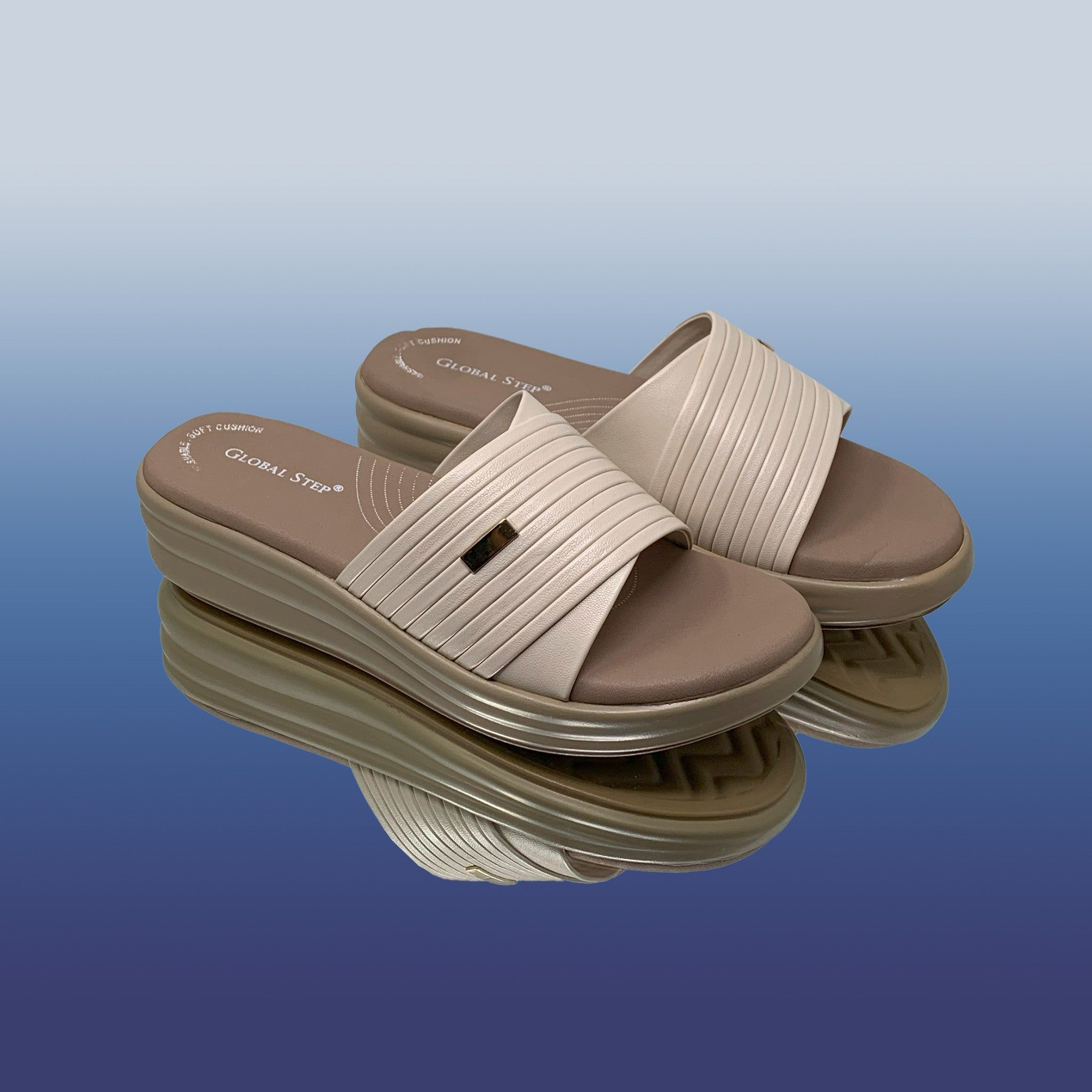 Beige Platform Slides-Beige / 36