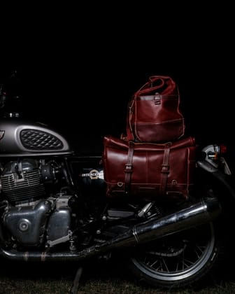 outlaw escapade-cherry red / in