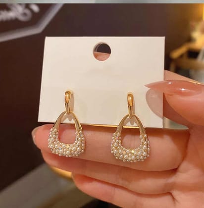 Gold Stone Studded Contemporary Drop Earring