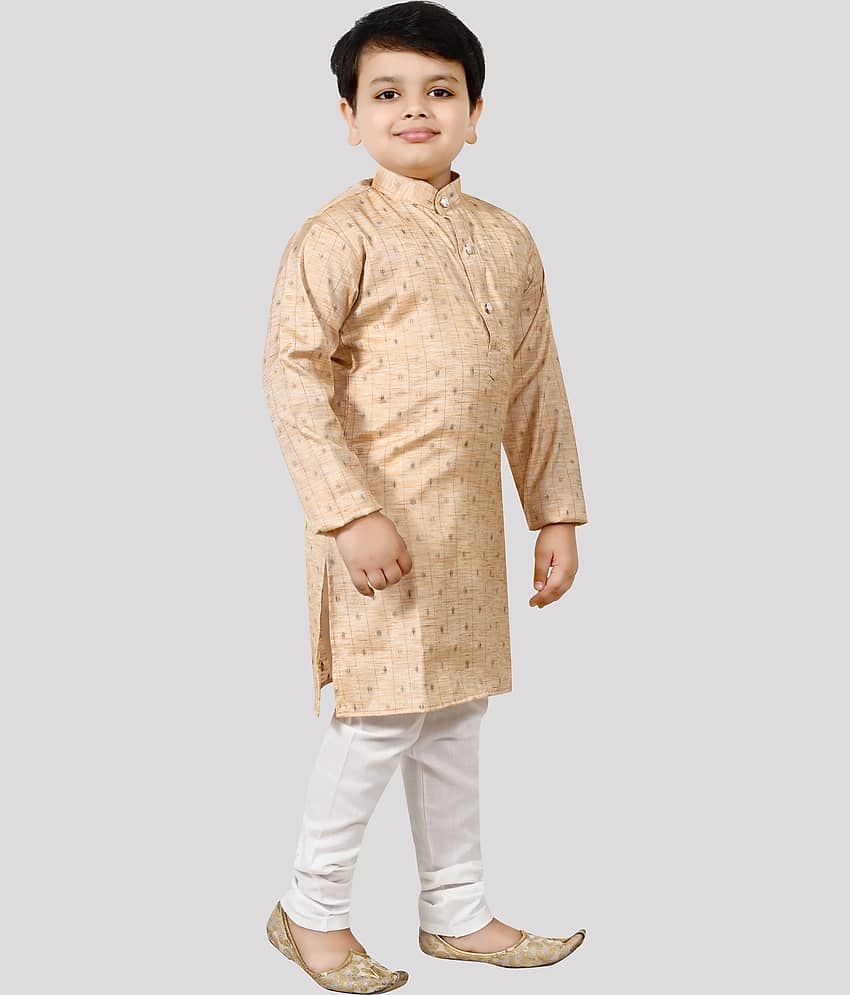 Arshia Fashions Boys Cotton Blend Textured - Pattern Kurta Pant Set ( Gold , Pack of 1 )