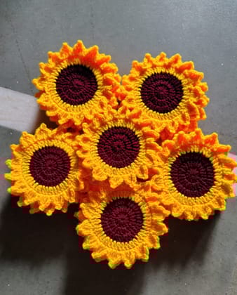 Suman Arts Sunflower Crochet Coaster (30g) | Handcrafted Floral Design | Table Decor & Protection