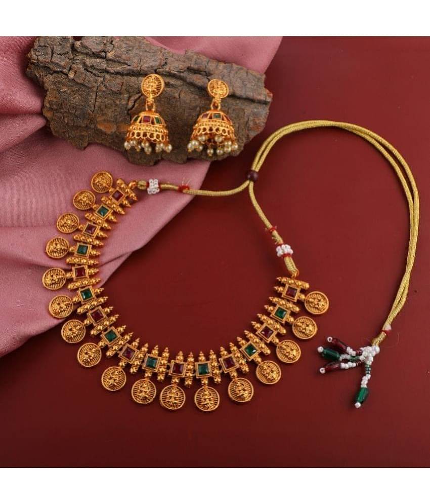 FASHION FRILL Golden Brass Necklace Set ( Pack of 1 )