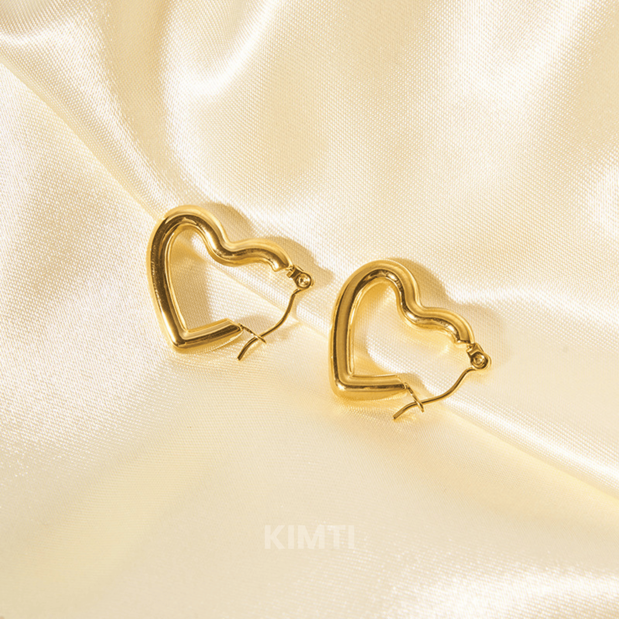 18K Gold Plated Golden Heart Shape Hoops Anti Tarnish Earring