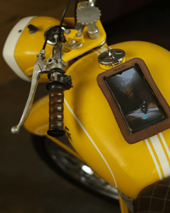 phone pouch-phone pouch only / tobacco brown / in