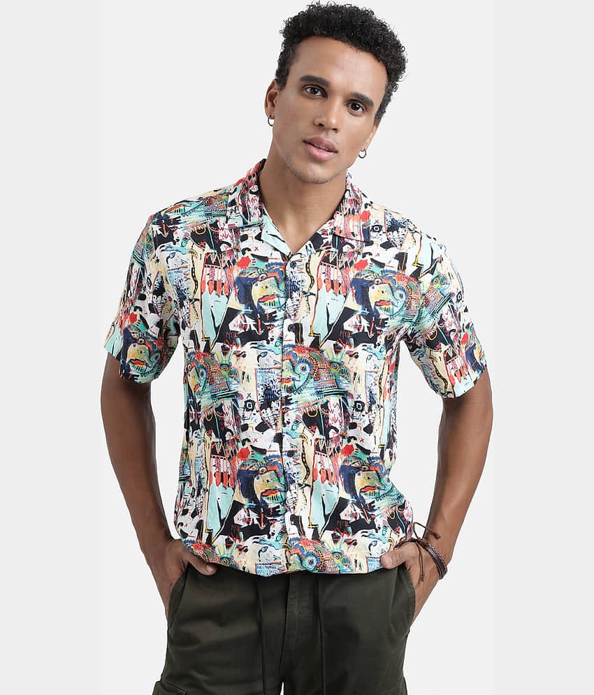 Bene Kleed Conversational Printed Cuban Collar Casual Shirt