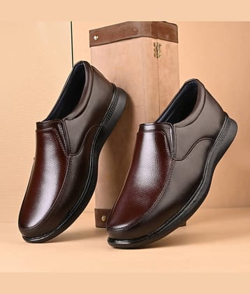 Leeport Brown Men's Slip On Formal Shoes