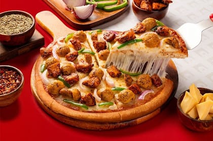 Double Chicken Feast Pizza