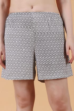 White Diamonds Printed Shorts-L / White