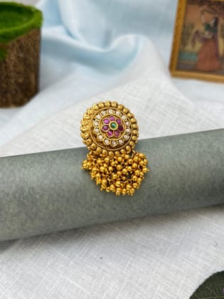 Antique Finger Ring 081