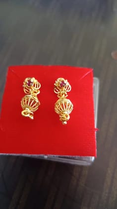 Mesmerizing Metal Earrings Elevate Your Style