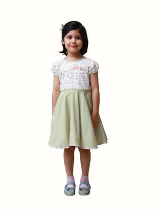 DE CHEVALERiE en Rouge - Scarlett Primrose Frock - Olive Green  5-6 Years