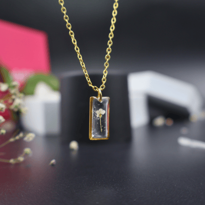 Tiny Lace Necklace