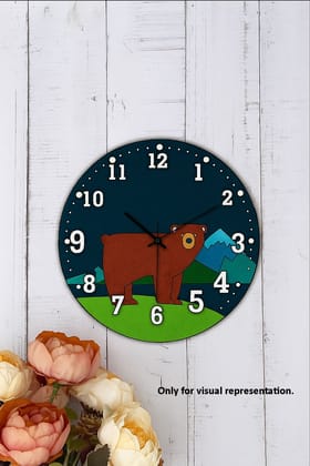 Dbeautify's DIY Bear Wall Clock for Kids